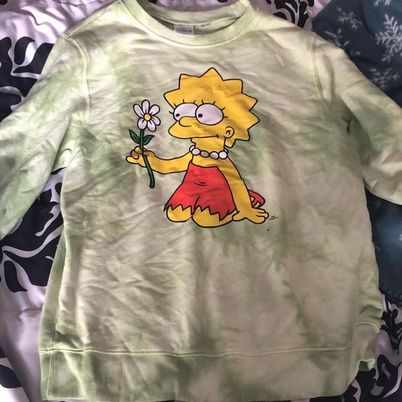 Lisa Simpson Sweatshirt - Picture 1 of 1